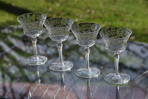 Vintage Etched Cocktail Martini Glasses Set Of 4 1950 S Vintage