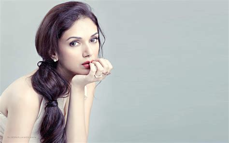 aditi rao hydari hd indian celebrities 4k wallpapers images backgrounds photos and pictures