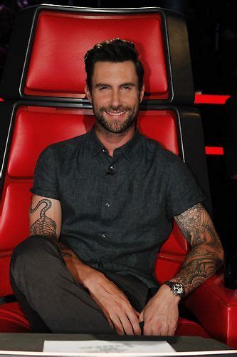 the voice season 4 all i can say about this picture is damn that adam levine is fine