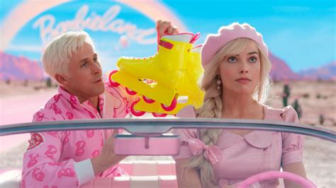 barbie poster trailer  todo sobre la pelicula  margot robbie