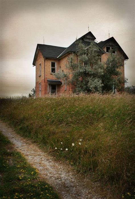 abandoned house  barrie ontario  anthony goto  flickr