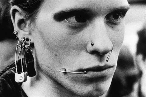 26 images puissantes de la scène punk des années 70