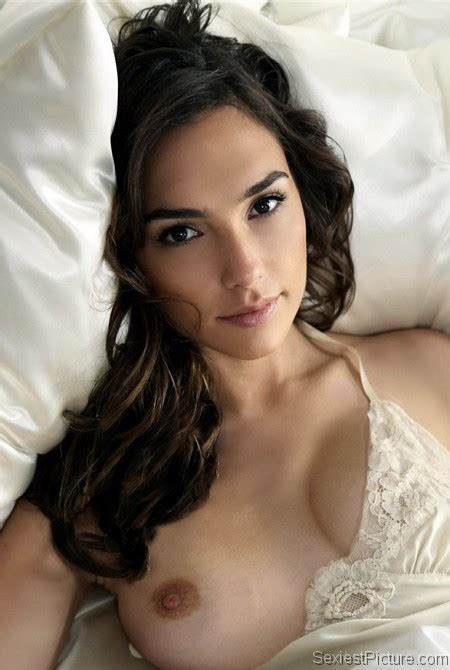 gal gadot nude boobs celebrity leaks scandals leaked sextapes