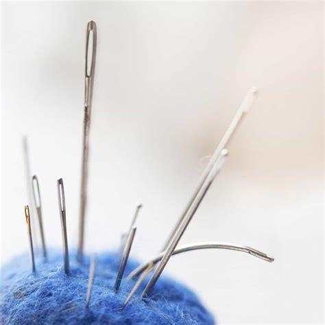 types  sewing machine needles      sewing