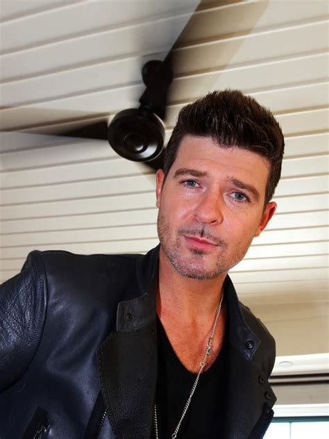 robin thicke s mom defends blurred lines