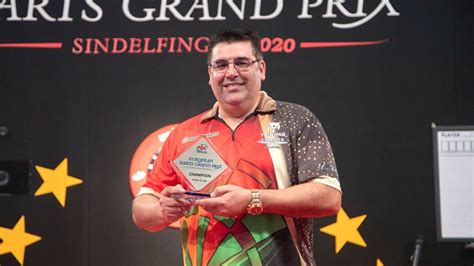 european darts grand prix  draw schedule results odds tv coverage details