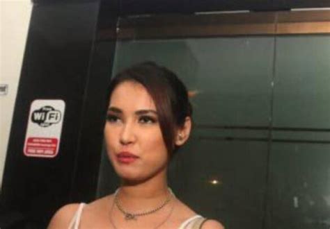 Maria Ozawa Biography Age Real Name Nationality Wiki Photos