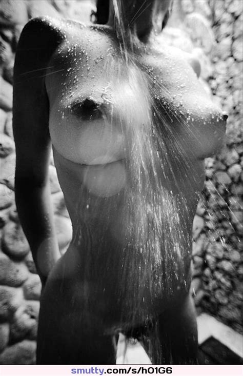 blackandwhite shower water artnude artisticnude erotica boobs