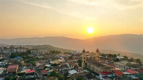 lugares turisticos de la mesa conoce los principales atractivos de