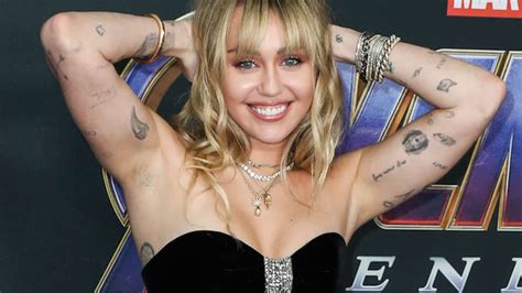 Miley Cyrus Nipples Post On Instagram Singer S Nsfw