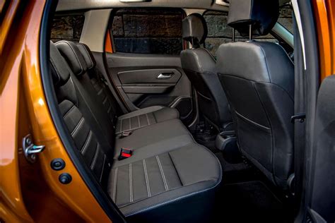 dacia duster boot space size seats  car