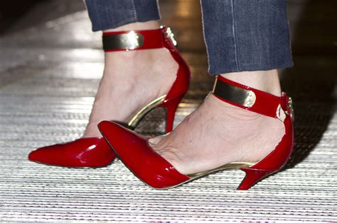 Women In High Heels Can Now Walk Safely On The Ues — Kind Of