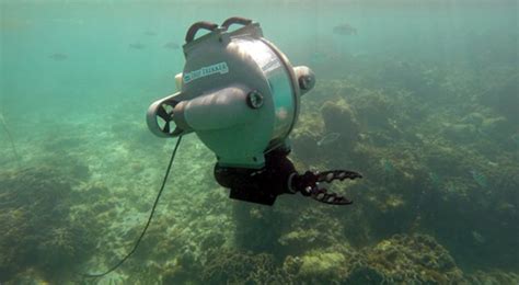 alizul  underwater drones  boom  robotics beneath  waves