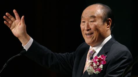 unification church founder rev moon dies at 92