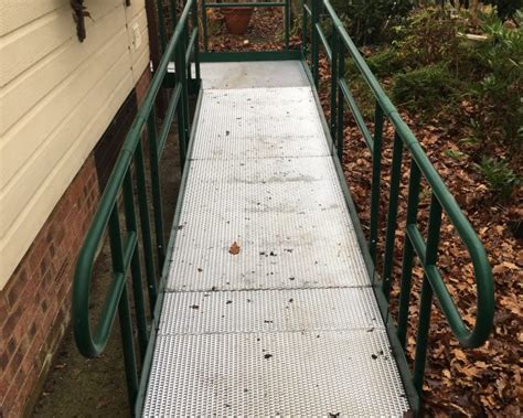 modular wheelchair access ramp   lodge home wiltshire