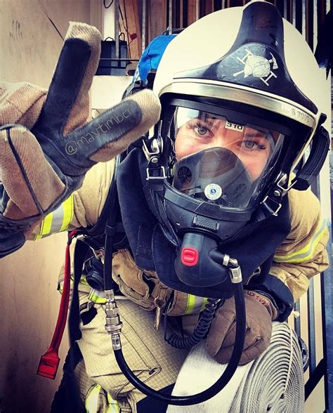 Scuba Diving Pictures Female Firefighter Ffm Master Chief Riding
