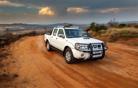 nissan np twin cab review  mail guardian