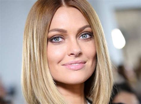 Guarda i migliori tagli capelli corti retti dalle ispirazioni delle sfilate dell'inverno 2021. Capelli Retti : Tagli Capelli Medi 2021 Estate Tendenze In 180 Immagini