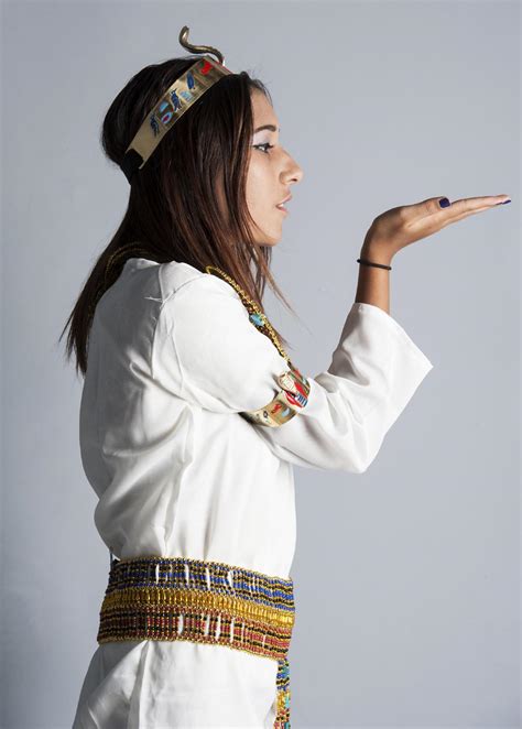How To Make A Homemade Egyptian Costume Step By Step Guide With Photos