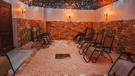 himalayan salt wellness cave newtown square  west chester pike