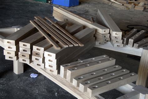 construction de deux bancs par customcraftmenuiserie sur lair du bois