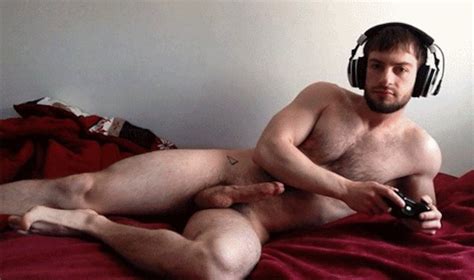 what s the name of this nude guy playing video games gay porn 1