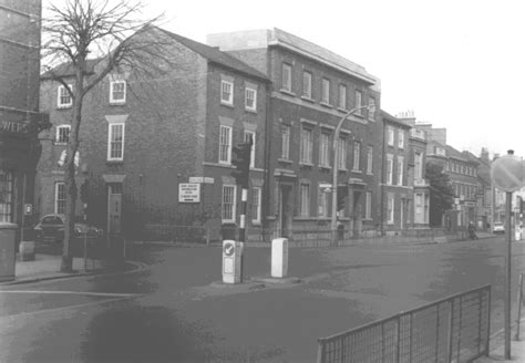 remembers   grantham building