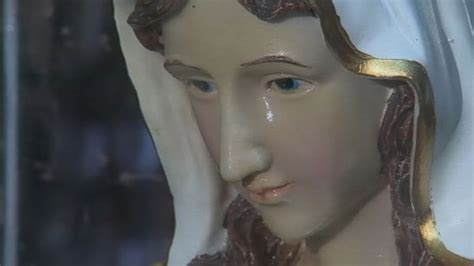 weeping virgin mary statue draws visitors video abc news