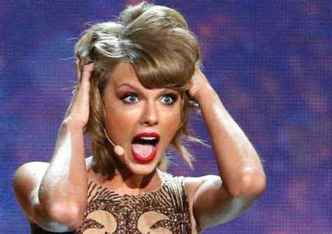 taylor swift social media hacked nude pic threat