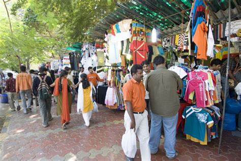 top  mumbai markets    shopping