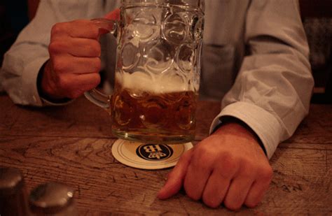 beer gif  hateplow find share  giphy