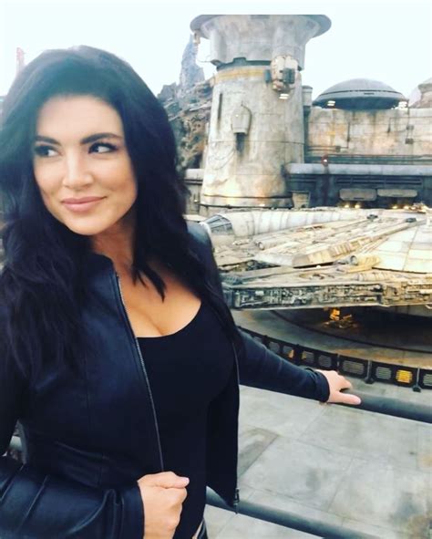 The Mandalorian S Gina Carano Visits Star Wars Galaxy S