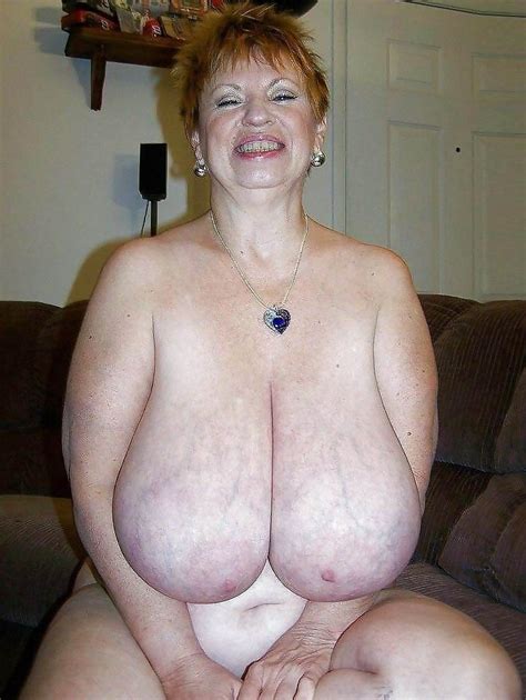 amateur grannies showing off their big boobs pichunter