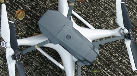 dji phantom  pro  dji mavic pro comparison     drone review