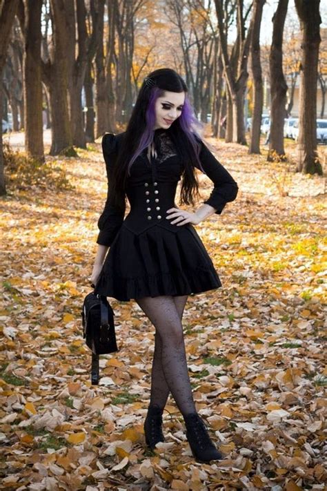 Emo Style Outfits And Fashion Ideas 11 Gothic Outfits Gothic