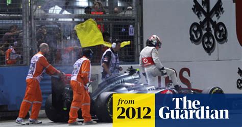 lewis hamilton s f1 title chase hits buffers at singapore grand prix