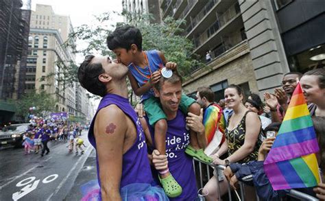 Photos Nyc Gay Pride Parade