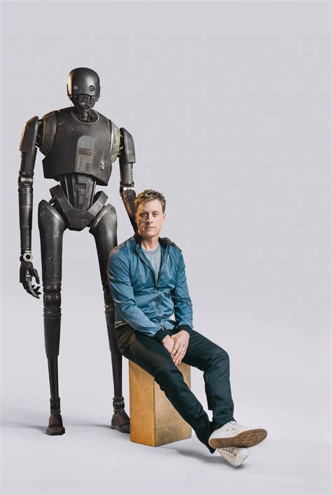 rogue  alan tudyk turned     foot droid wired