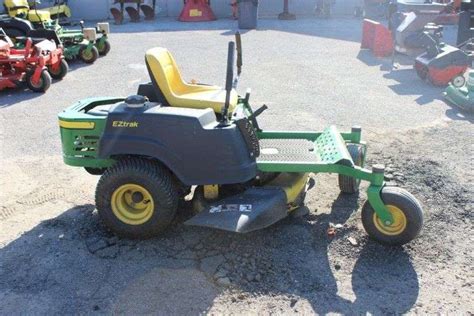 john deere   turn mower matthews auctioneers