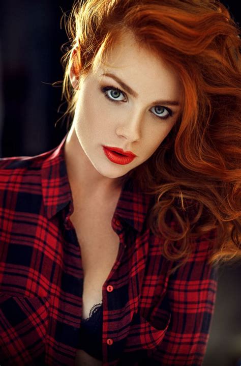 Pin By Nooky Da On Beautiful Redheads Stunning Redhead