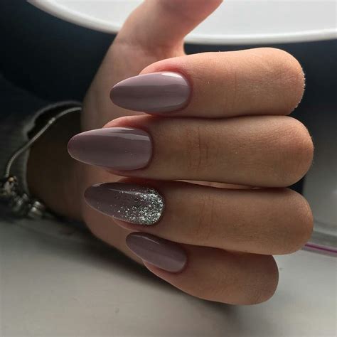 acrylicnailssquoval dusty pink nails winter wedding