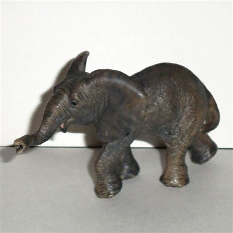 schleich 14658 african elephant calf figure 2012 loose used