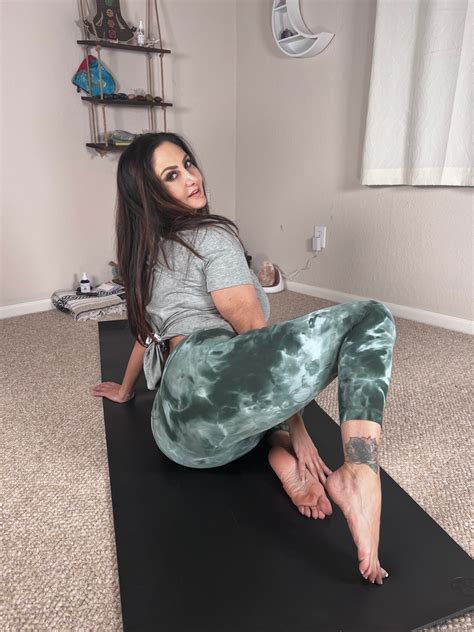Ava Addams On Twitter Pov Putting My Zen Into Action