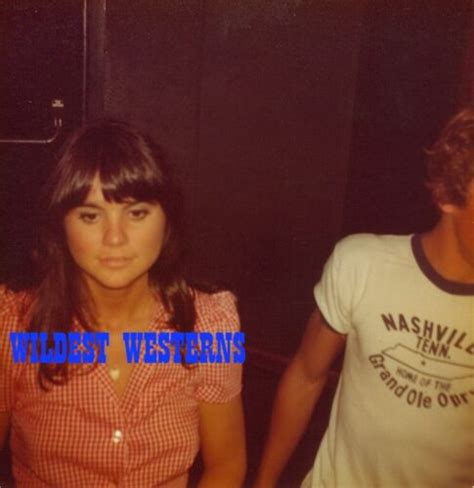 Rare Private Sexy Candid Photo Linda Ronstadt Busty Tight Top Adorable