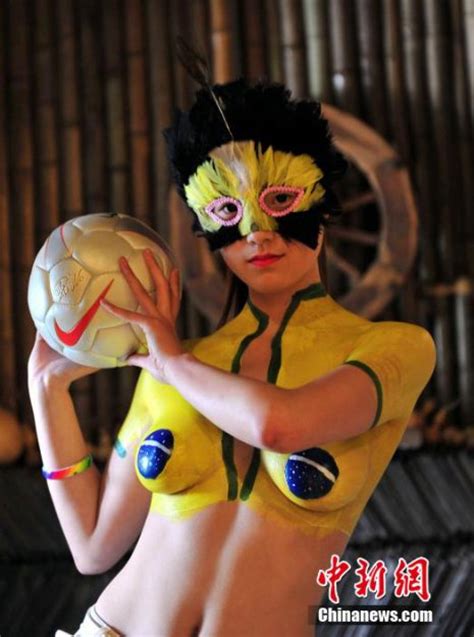 Models Don Body Paint To Bolster World Cup Fanfare 4