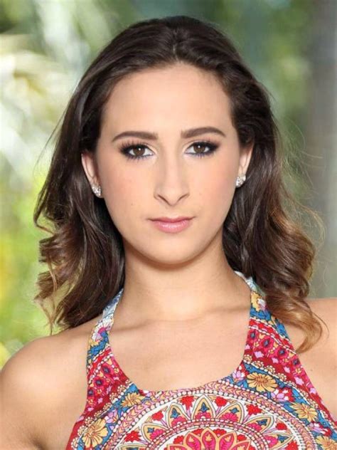 Ashley Adams • Height Weight Size Body Measurements Biography Wiki