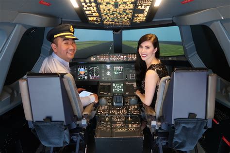 pilots seat   emirates  samchuicom
