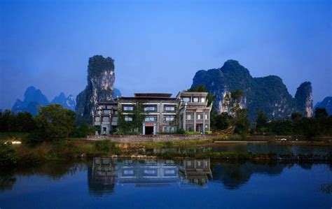 yangshuo hidden dragon villa hotel big banyan tree yangshuo guangxi china booking  map