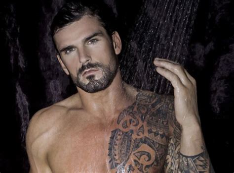 man candy rugby hunk stuart reardon shows tackle in unseen full frontal snaps [nsfw