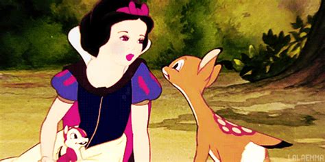 Snow White Is Only 14 Years Old Disney Princess Facts